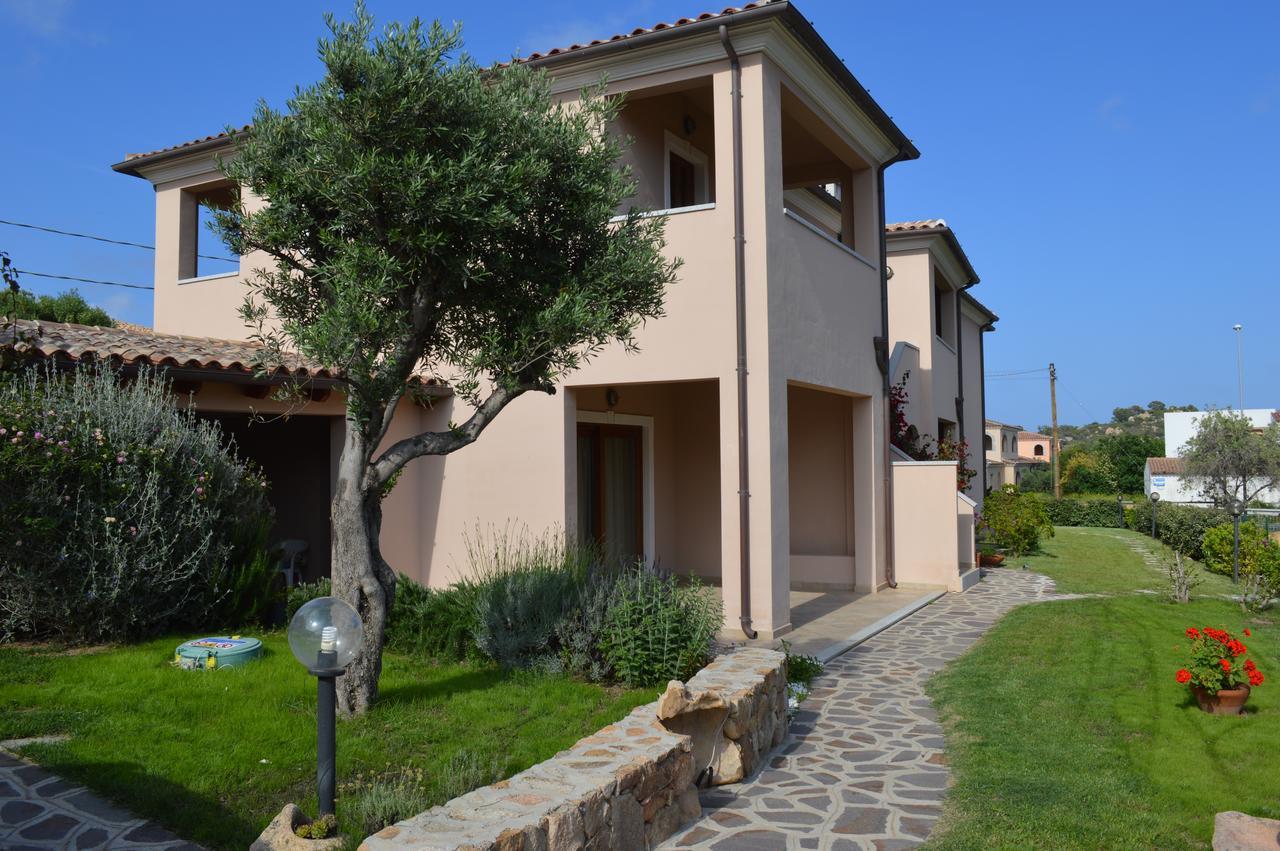 Guest Rooms Affittacamere San Teodoro  Buitenkant foto