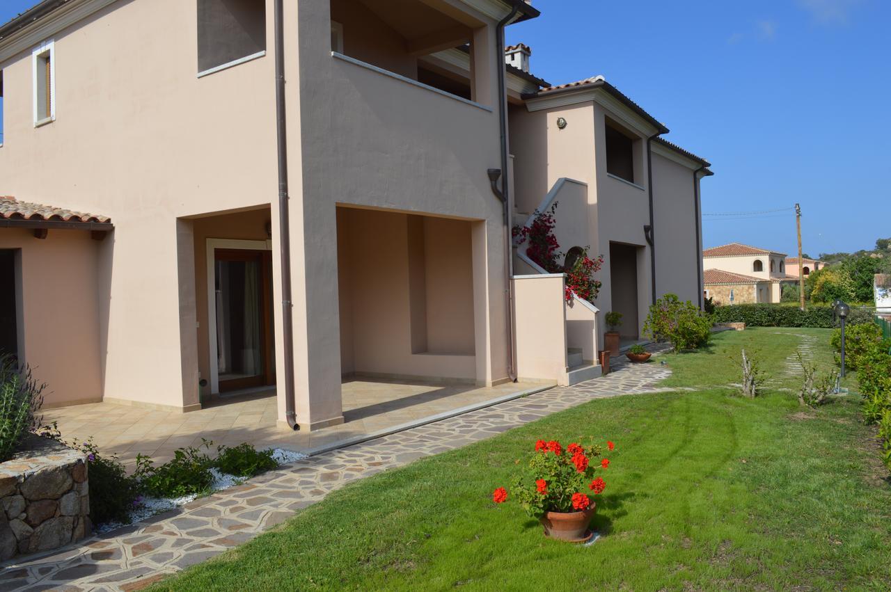 Guest Rooms Affittacamere San Teodoro  Buitenkant foto