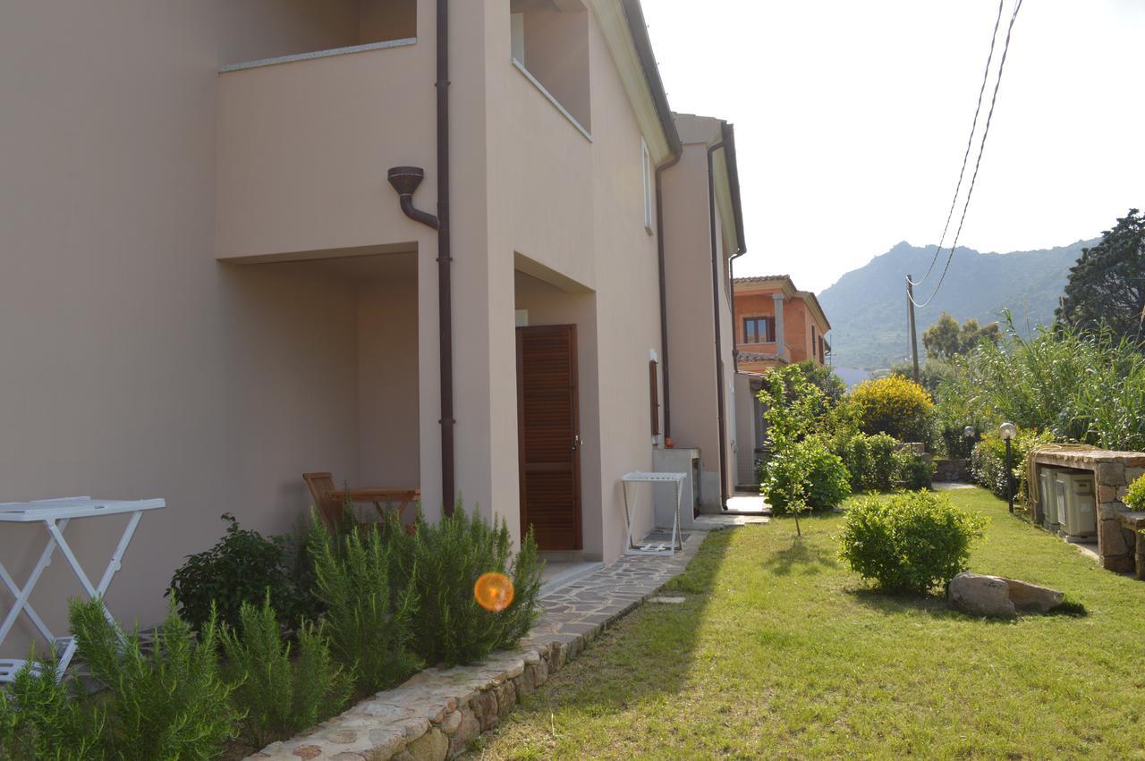 Guest Rooms Affittacamere San Teodoro  Buitenkant foto