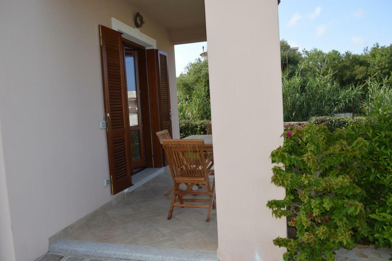 Guest Rooms Affittacamere San Teodoro  Buitenkant foto